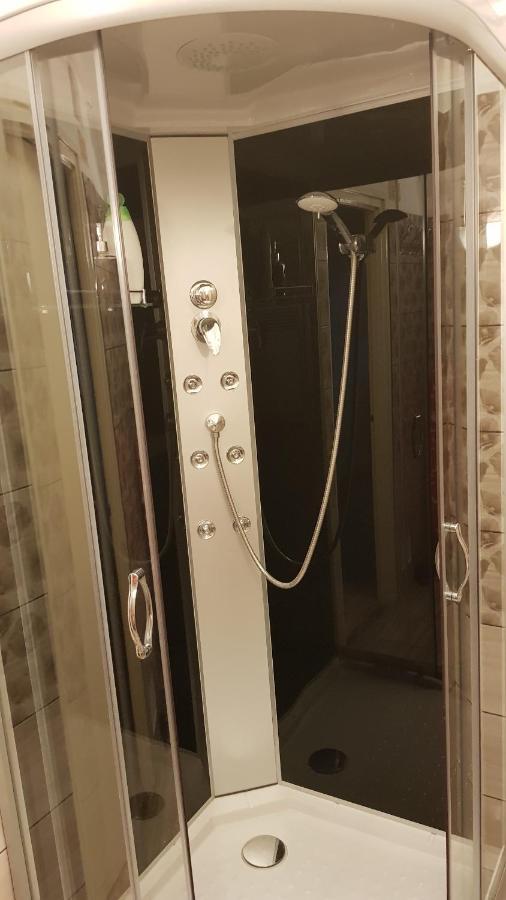 Lia Apartman كيسكونهالاس المظهر الخارجي الصورة